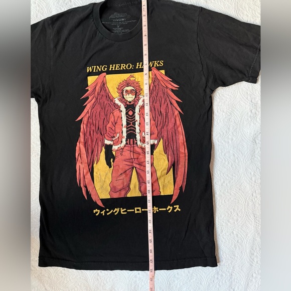 My Hero Academia Hawks T-Shirt Wing Hero Graphic Anime Black Medium Funimation - Picture 6 of 7